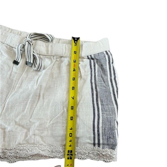 Aerie Shorts - Picture 9 of 10